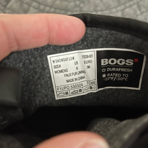 Bogs Women’s Snow-day. Size 8. Brand new. - Picture 3 of 5